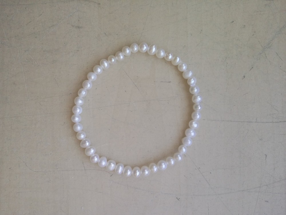 Náramok - riečne perly biele guličky