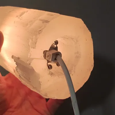 Selenit - elektrická lampa so žiarovkou